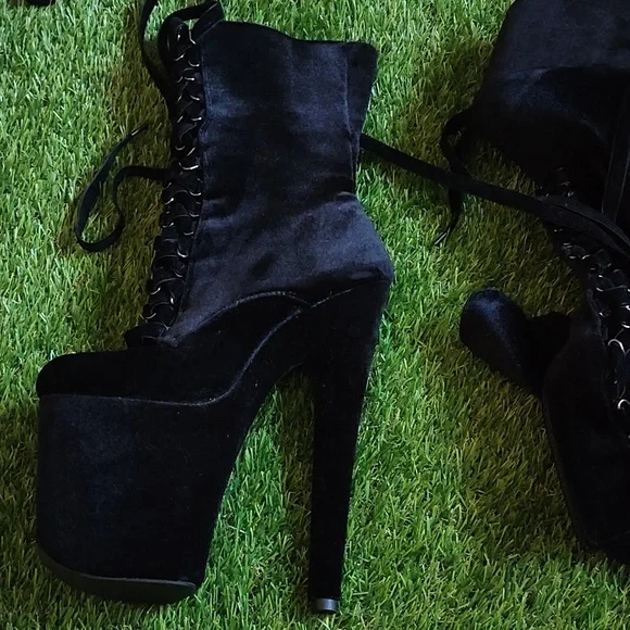 Velvet Babydoll Pleaser Boots - Picture 6 of 15